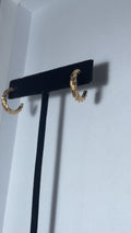 The Ribbed Cable J-Hoops