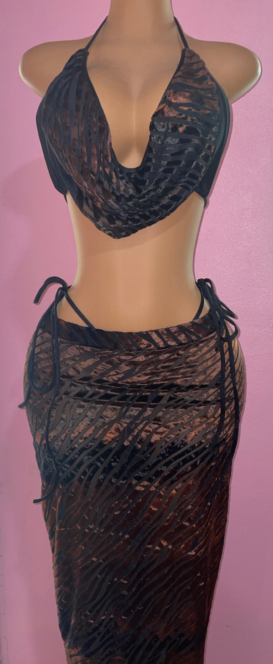 Devoré Velvet Tiger/Zebra Draped Set