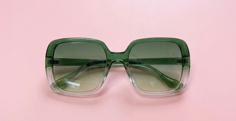 The Horizon Gradient Shades
